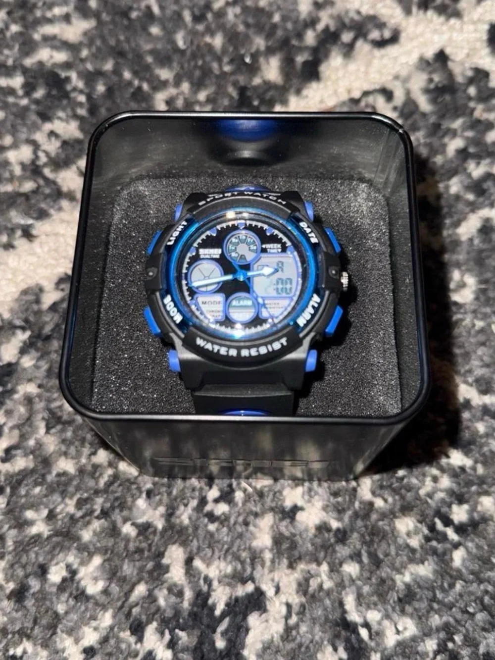 Blue and Black Men's Water-Resistant Sport Watch